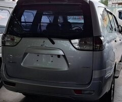 售Mitsubishi,三菱,zinger廂型車,自排,2.4L,5人座,超低里程,原鈑件,可客貨兩用,商用車