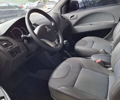 售Mitsubishi,三菱,zinger廂型車,自排,2.4L,5人座,超低里程,原鈑件,可客貨兩用,商用車