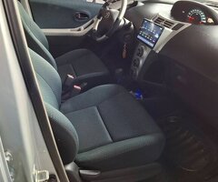 售Toyota,豐田,Yaris,5門,小鴨,低里程,原鈑件,超便宜代步車,超省油,超省稅金