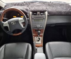 售Toyota,豐田,Altis,1.8L,原鈑件,低里程,黑內裝,黑皮椅,超便宜代步車,亮銀車色