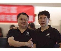 繆駿-台灣豪宅物業管理專家，30年物業保安經驗，攻讀台灣科技大學博士，旗下有亞馬遜國際物業，皇家遊騎兵保全，黑水特勤保全等品牌