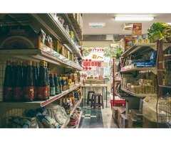 從事 生活用品批發、運送的人員，可加入台北市圖書文具運送業職業工會投保勞健保。
