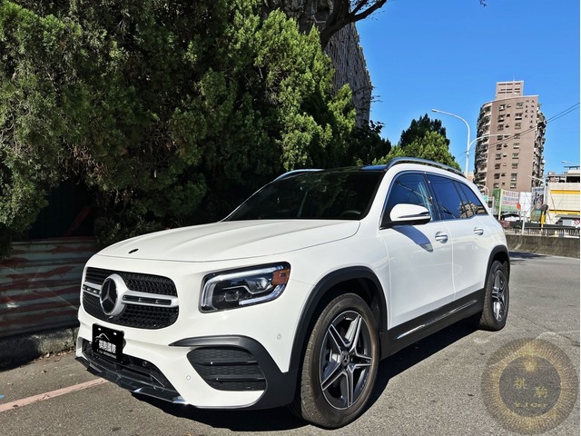 祺駒國際 終身服務 將心比心 唯有用心 贏得你心 M-Benz GLB250 4MATIC /// 23P套件 七人座