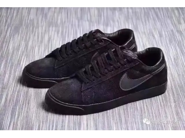 時尚潮流新寵：Nike Blazer Low 系列鞋款的魅力解析與購買指南