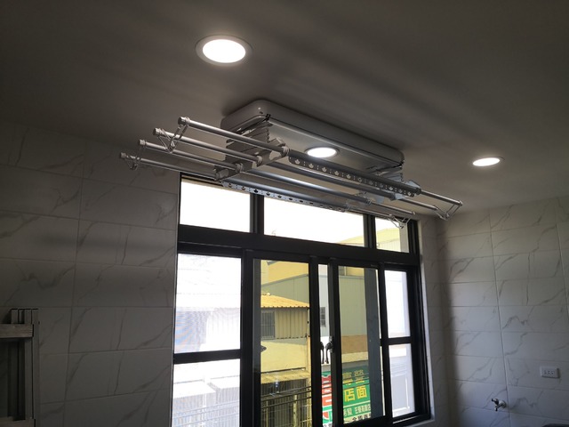 電動曬衣機