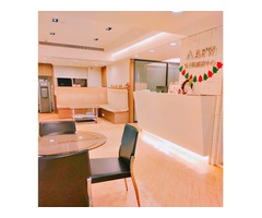 登記在全方位商務中心，即享有貼心免費的服務，收發信件、會議室使用、訪客接待。