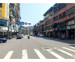 【市中心二樓】基隆推薦房仲謝秉豪