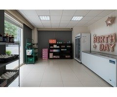 小白真心推薦-金雅重劃區臨路面寬黃金角間店面平車