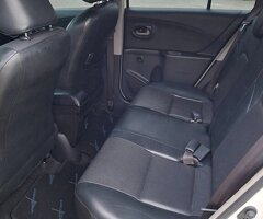 超便宜代步車,Toyota,豐田,Yaris,5門,1.5L,白色,自排,省油,省稅金,黑色皮椅,要買要快
