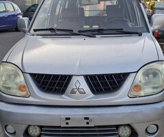 超便宜廂型車,三菱,Freeca,自排,2.0L,5人座,低里程,可客貨兩用