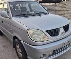 超便宜廂型車,三菱,Freeca,自排,2.0L,5人座,低里程,可客貨兩用