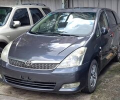 中部超便宜豐田休旅車,Wish,5門,7人座,2.0L,自排,低里程,要買要快