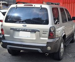 中部超便宜休旅車,超低里程,2.3L,5人座,黑皮椅,黑內裝,超便宜代步車